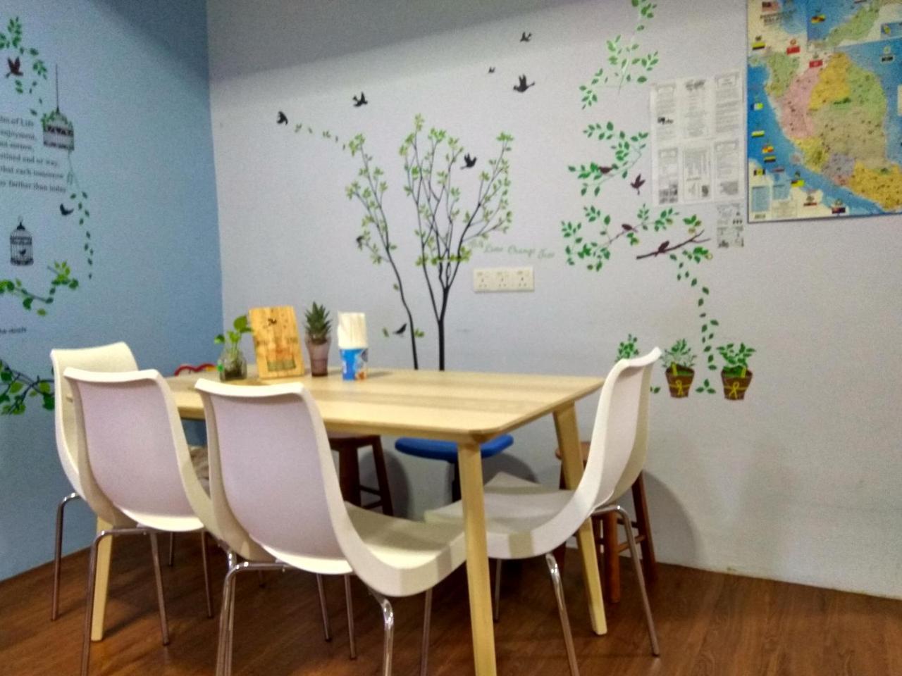 Moon Eleven Hostel Near Klia & Klia2 Sepang Exteriör bild